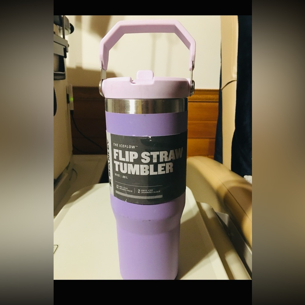 Stanley flip straw tumbler lilac